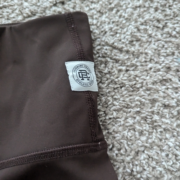 Reigning Champ Pants - Reigning Champ Biker Shorts Chocolate Brown Athletic Shorts Size S